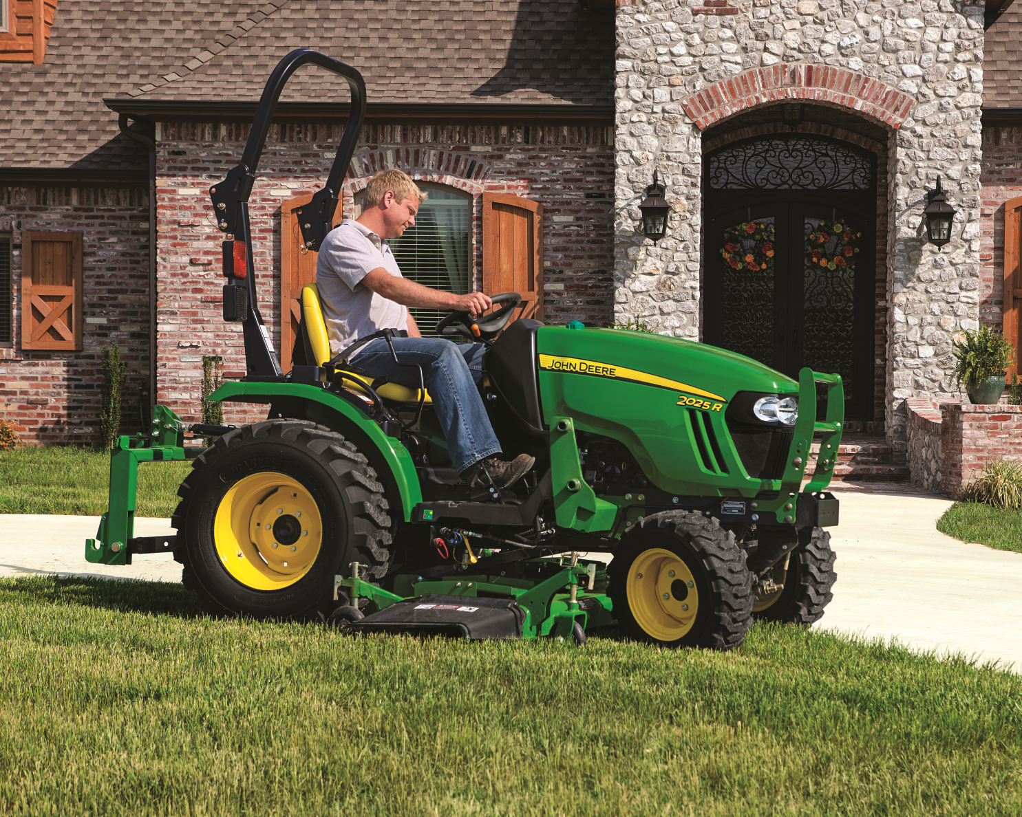 2 Series Compact Utility Tractor