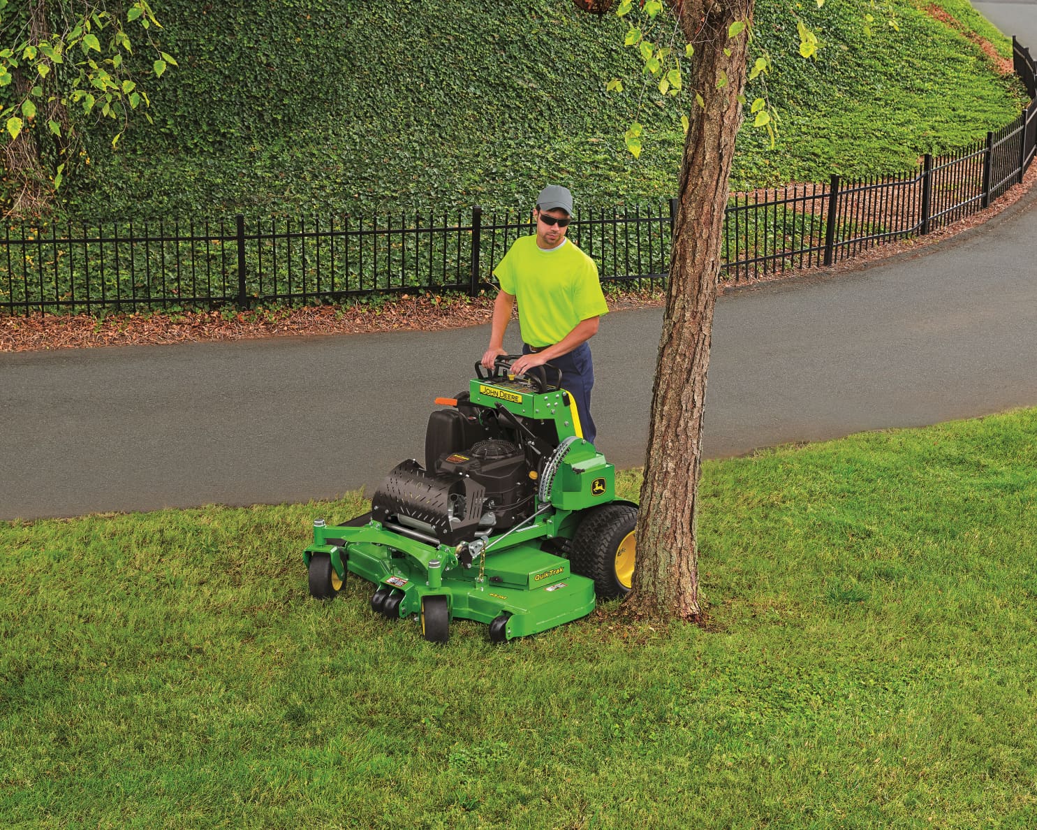 commercial-mower
