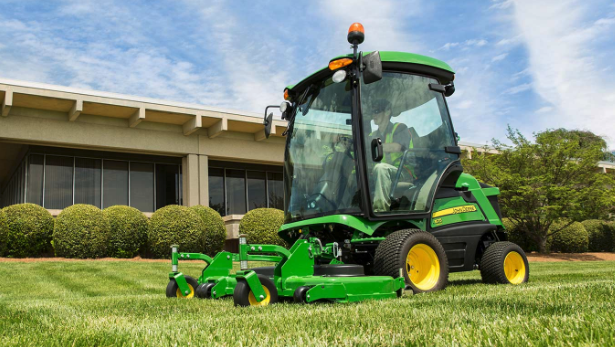 front-and-wide-area-commercial-mower