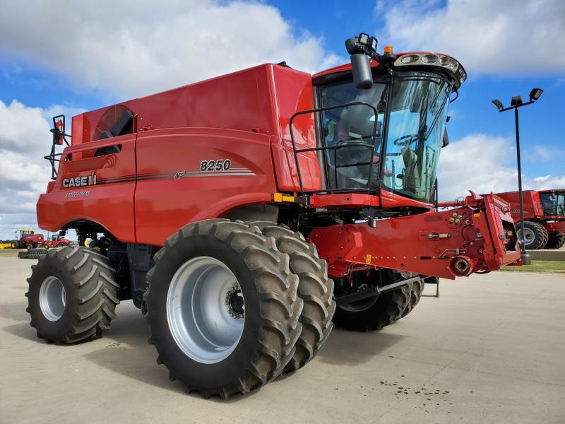 2019 Case Ih 8250 Combine 2727501 Used