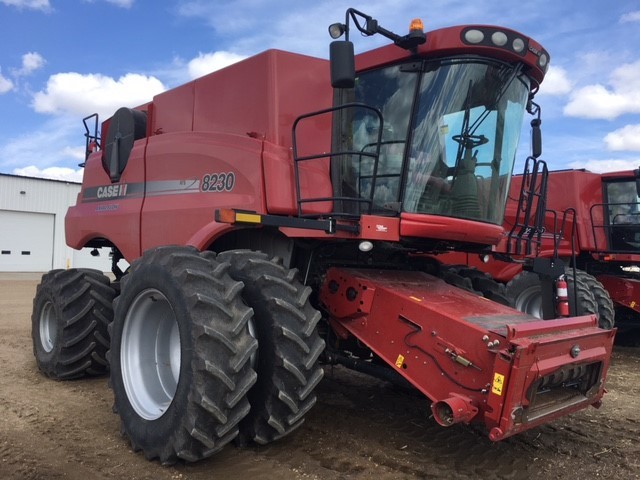 2012 CASE IH 8230 COMBINE 2901450 USED