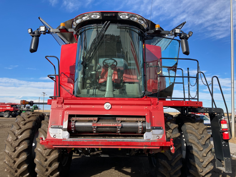 2018 CASE IH 7240 COMBINE 2906757 USED