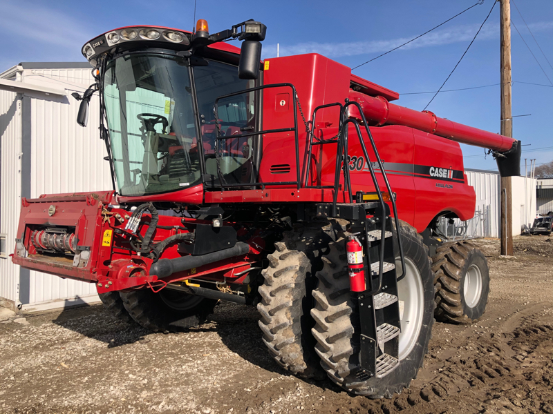 2013 CASE IH 7230 COMBINE 2943199 USED