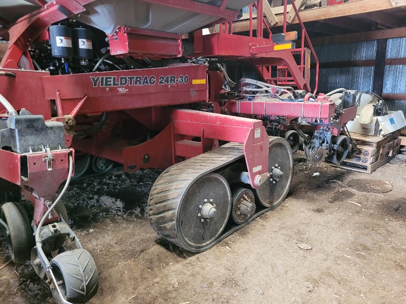 2014 YIELDTRAC TM24R30 PLANTER E00162463