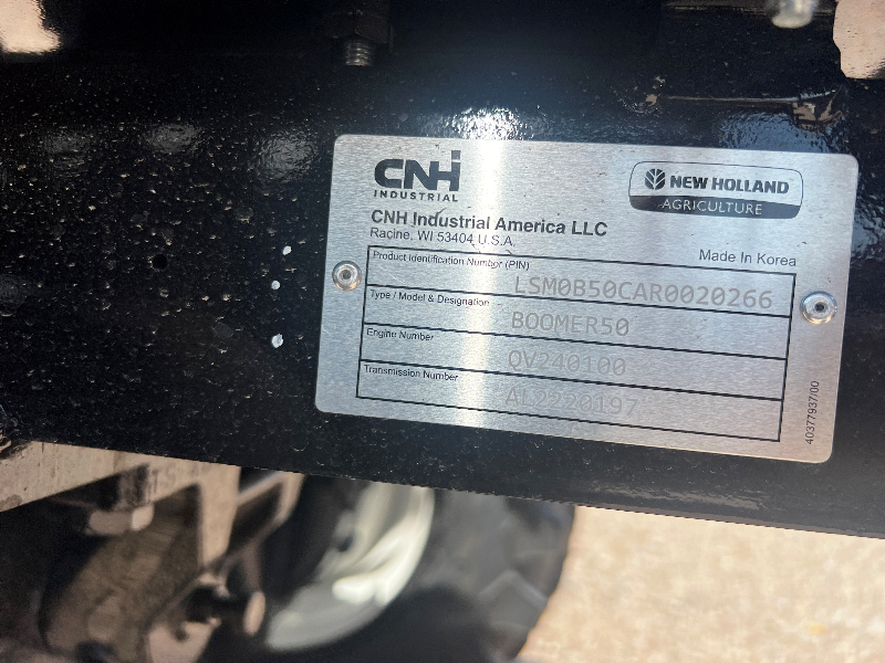 Harlan County / Harlan County UK盤 2025 NEW HOLLAND BOOMER 50 2WD & MFWD Tractor E00164006
