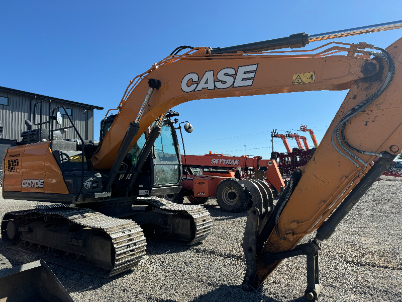 K2 EXCAVATOR エクスカベーター 150㎝ FLUX XF M Track Excavator E-Series | CASE EU
