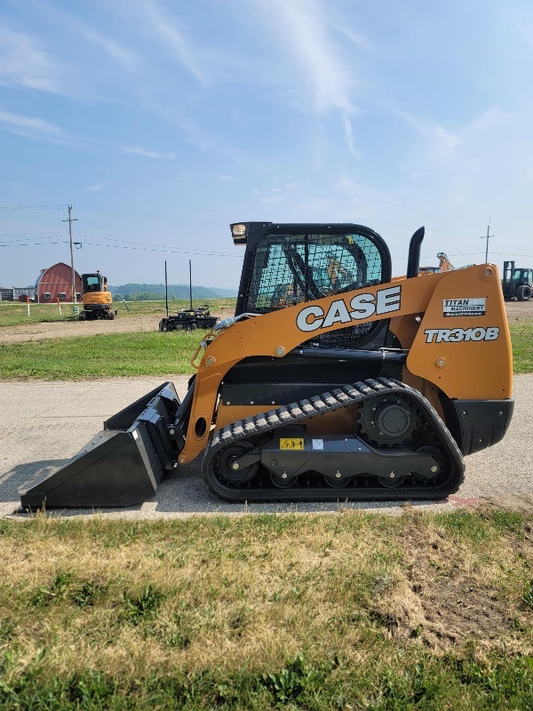 2023 CASE TR310B SKIDSTEER-TRACK E00326299