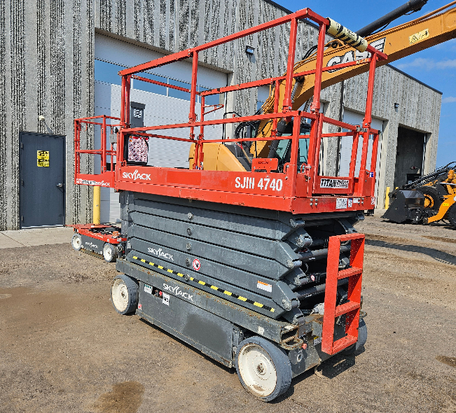 カツキング 2019 SKYJACK INC 4740 SCISSOR LIFT E00424370