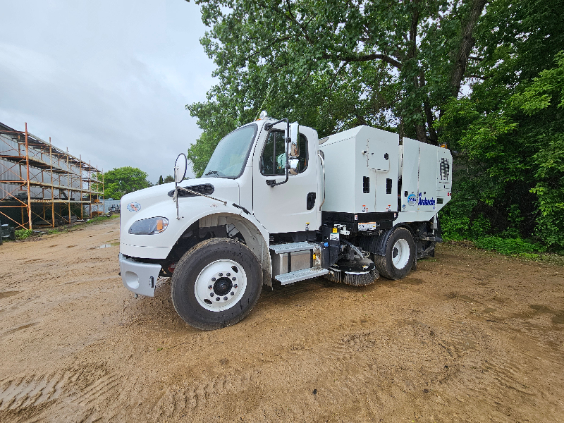 2024 SCHWARZE INDUSTRIES M6 AVALANCHE SWEEPER E00424801