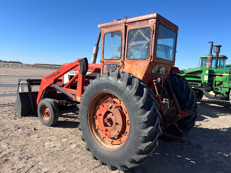 1969 INTERNATIONAL 806 2WD & MFWD Tractor E00425494