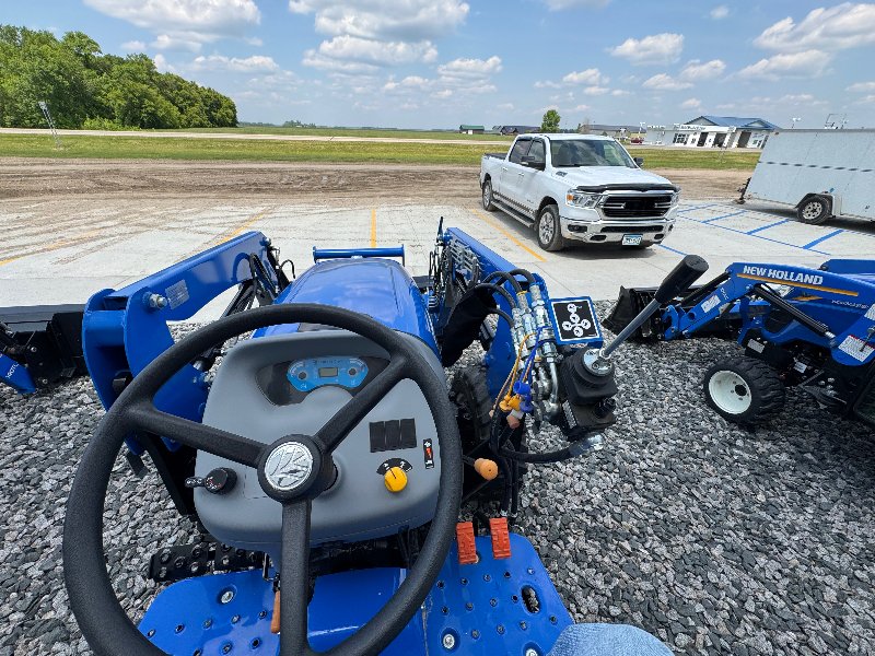 2024 NEW HOLLAND WORKMASTER 25 2WD & MFWD Tractor