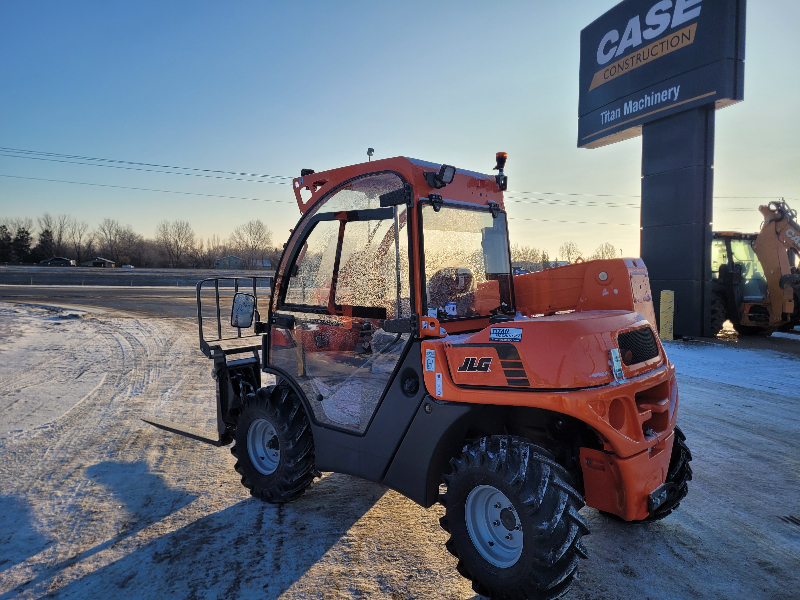 2023 SKY TRAK 3013 TELEHANDLER E00587019