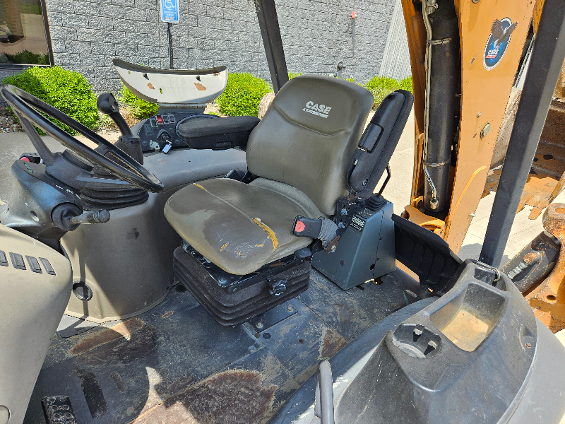 2013 CASE 580N BACKHOE