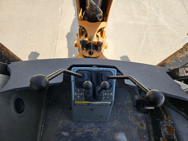 2013 CASE 580N BACKHOE