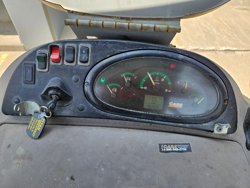 2013 CASE 580N BACKHOE