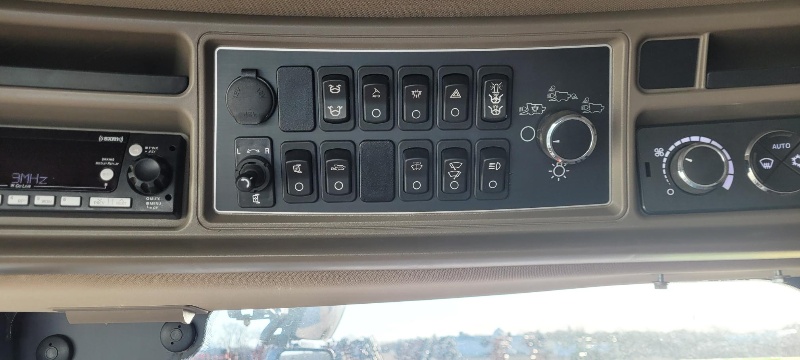 2024 CASE IH 8250 COMBINE