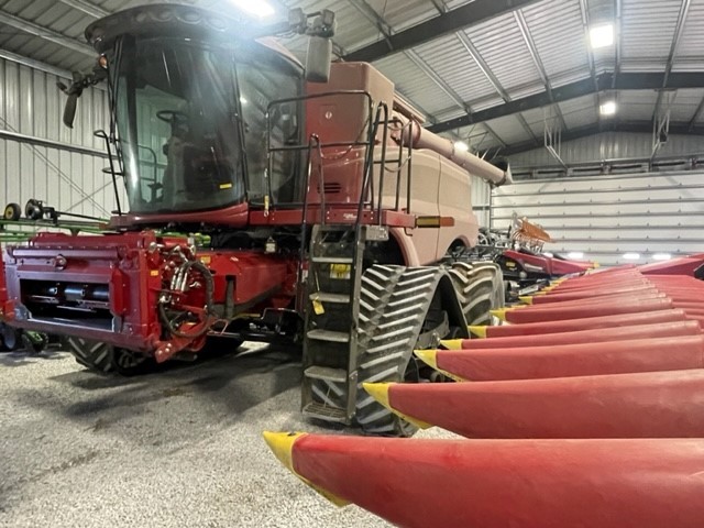 2024 CASE IH 8250 COMBINE E00617987