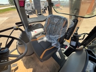 2025 CASE 580SN BACKHOE E00626827