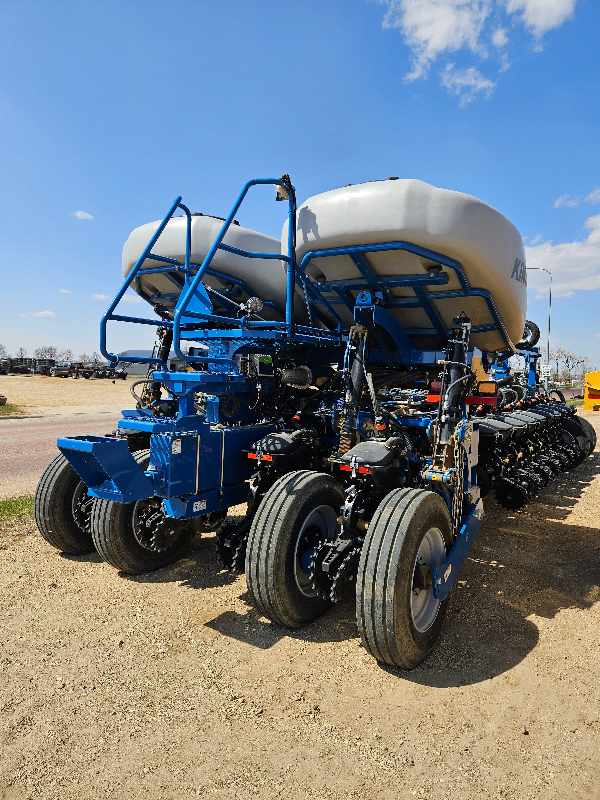 2023 KINZE 4905 PLANTER E00634535
