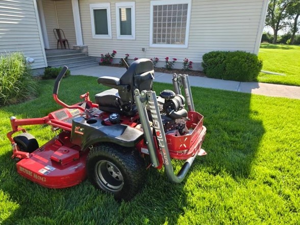 2020 BUSH HOG HDZ3173FX3 LAWN & GARDEN E00638304